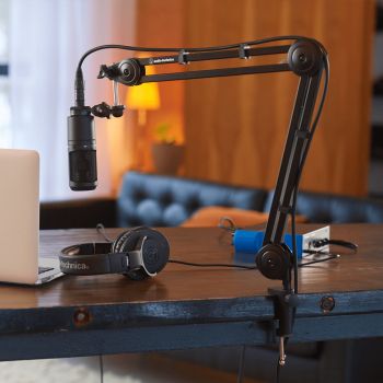 AUDIO TECHNICA AT8700 Brazo de Micrófono Articulado