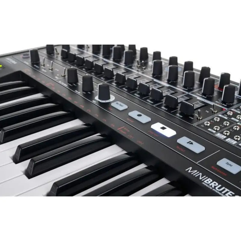 Arturia MiniBrute 2 Noir