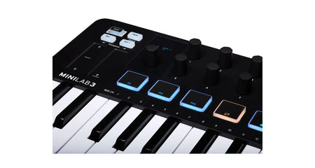 Arturia Minilab 3 Black Controlador MIDI USB Compacto