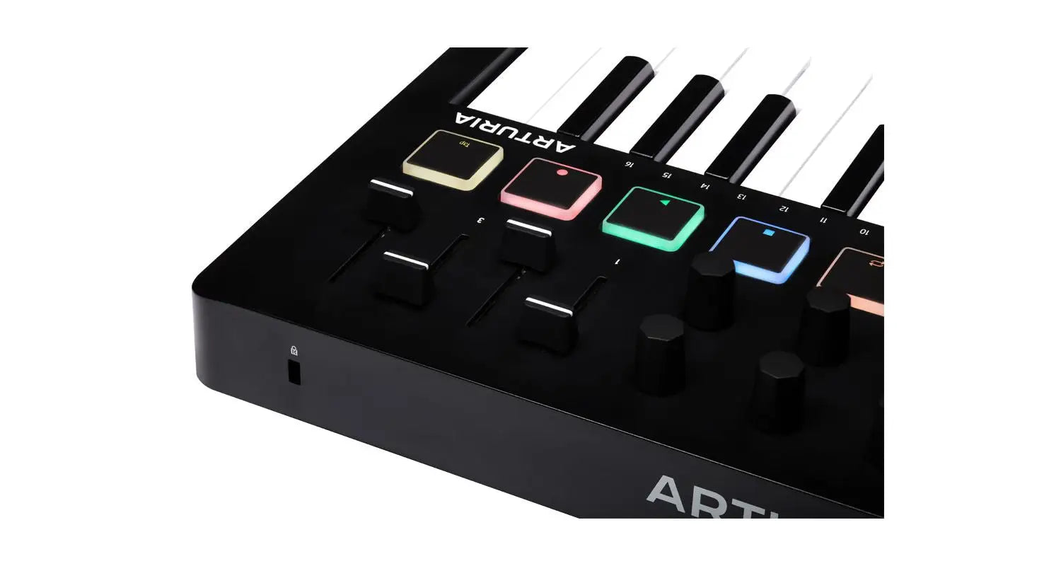 Arturia Minilab 3 Black Controlador MIDI USB Compacto
