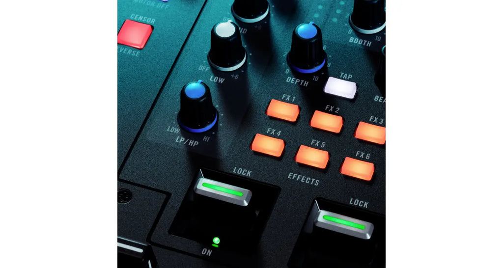 RANE ONE Controlador con Platos Motorizados de 7,2 pulgadas