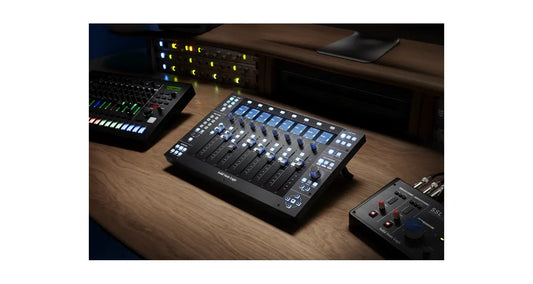SSL UF8 Controlador DAW USB